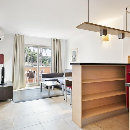 كاستيلديفيلس Aparthotel Bardon المظهر الخارجي الصورة